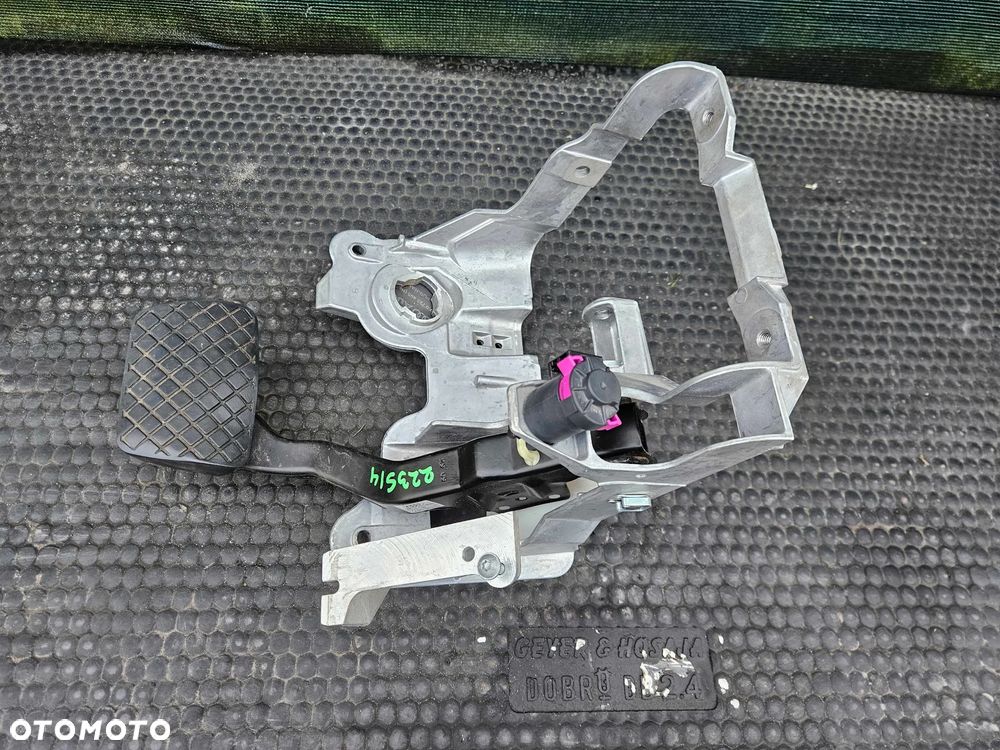 Pedal Hamulca 8K1721117 8K1723140B 4F0945459B Stelaz Automat Europa Czujnik Swiatla Stop AUDI A4 B8 - 5