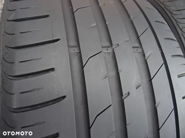 255/40/R18 99Y Nexen Nfera SU1 - 3