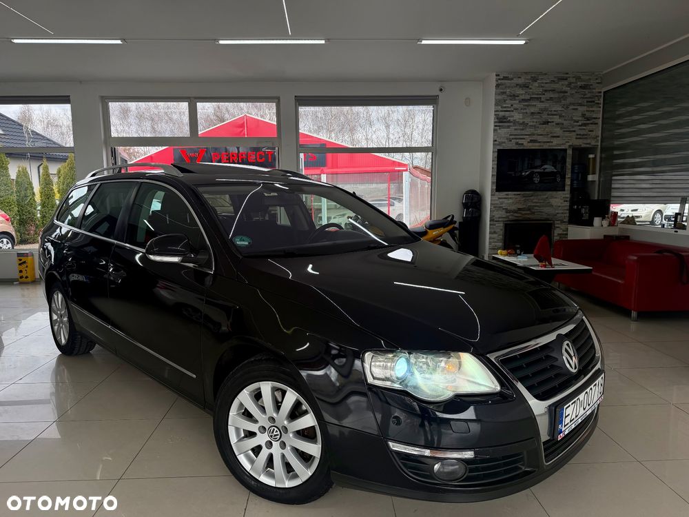 Volkswagen Passat - 1