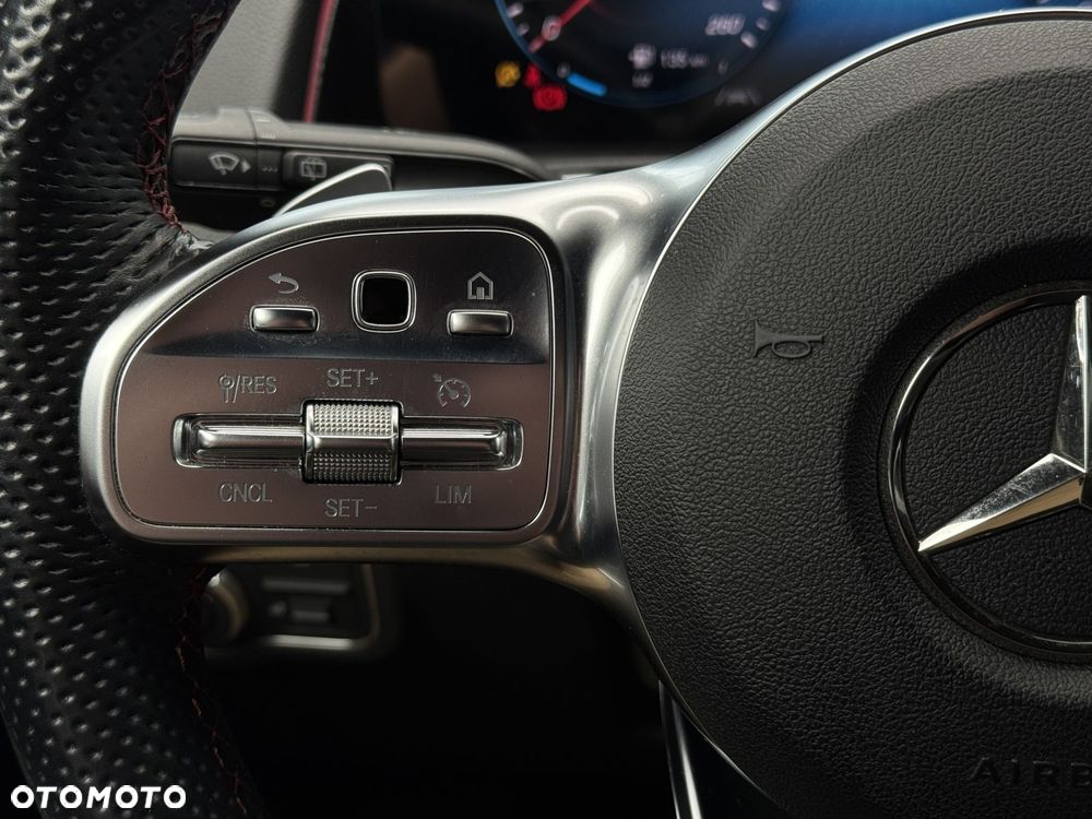 Mercedes-Benz GLB 200 AMG Line 7G-DCT - 25