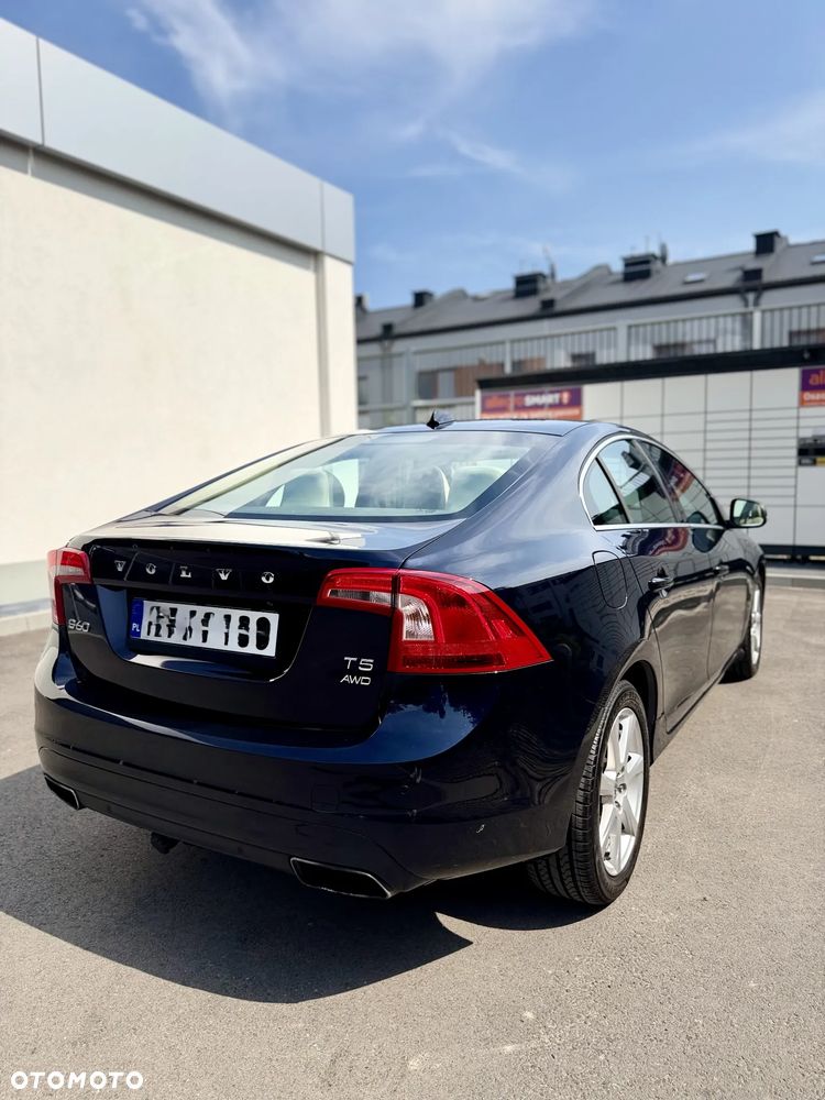 Volvo S60 2.5 T5 AWD - 4