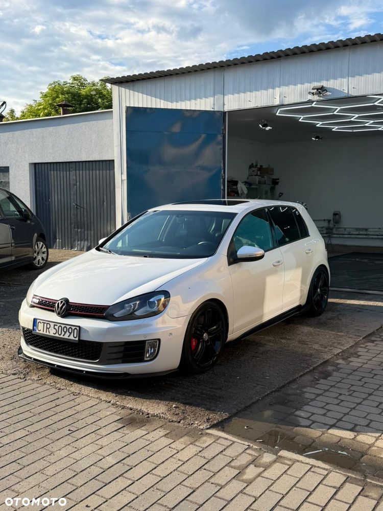Volkswagen Golf - 3
