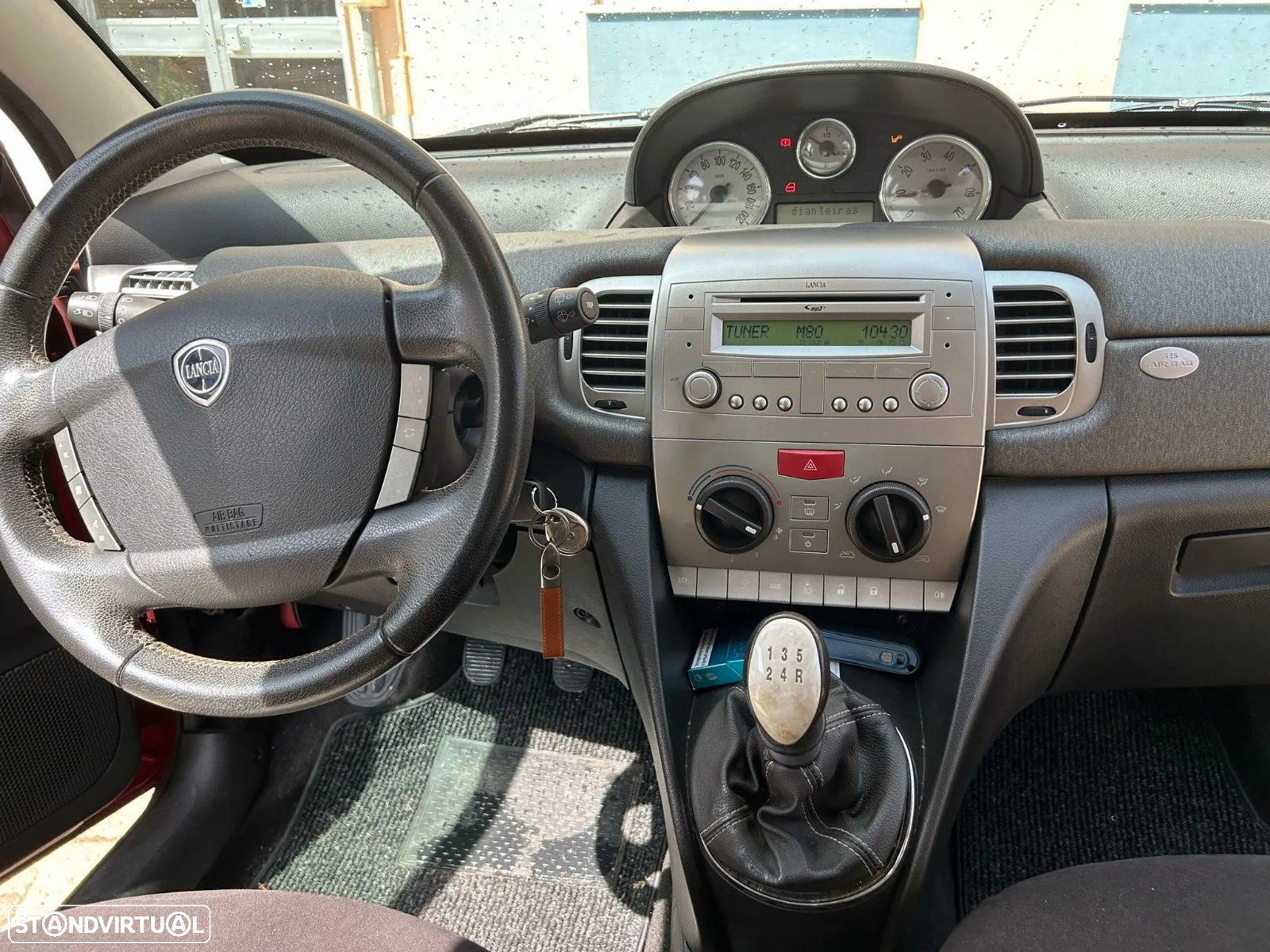Lancia Ypsilon 1.2 Argento 5 - 8