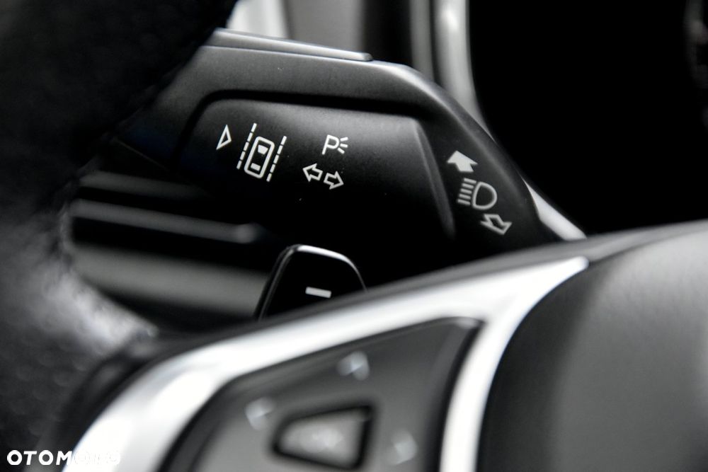 Ford Mondeo 2.0 TDCi ST-Line X PowerShift - 34