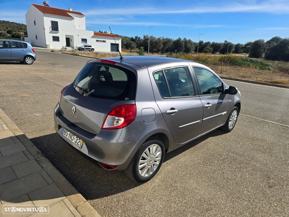 Renault Clio - 3