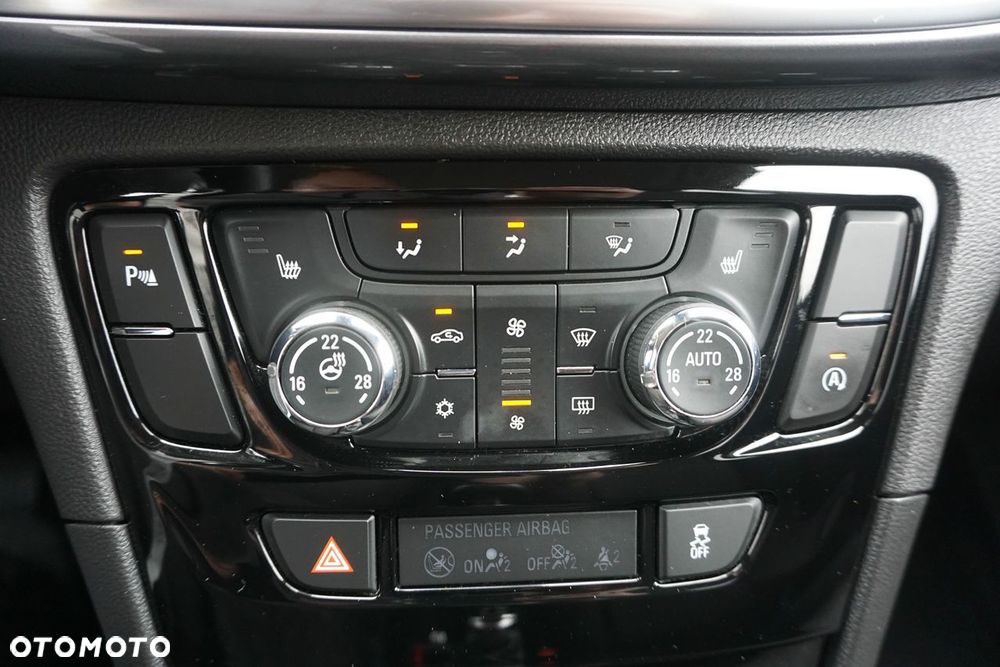 Opel Mokka X 1.4 T Ultimate S&S - 6