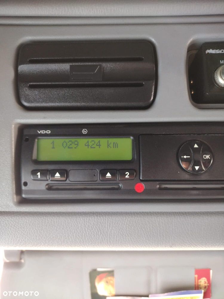 Mercedes-Benz Actros 1841 LS - 13