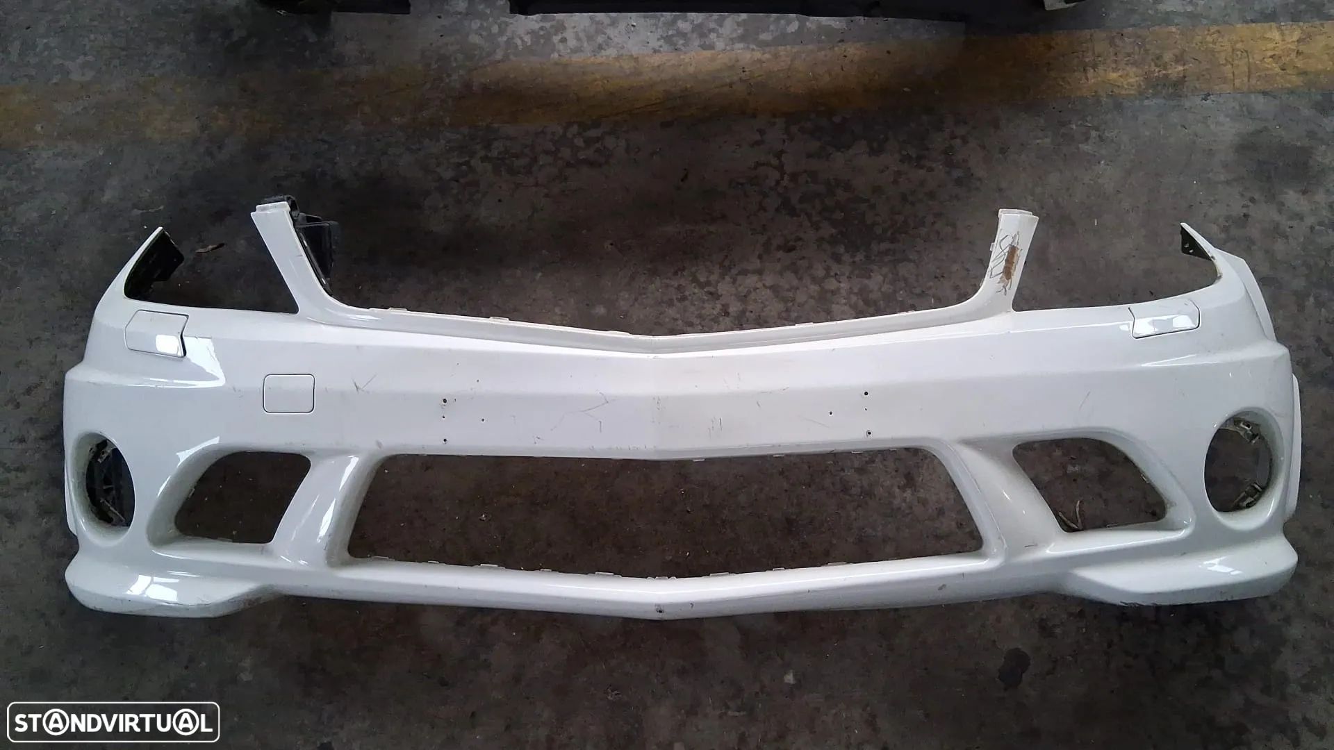 Para-choques frente Mercedes W204 C63 AMG - 1