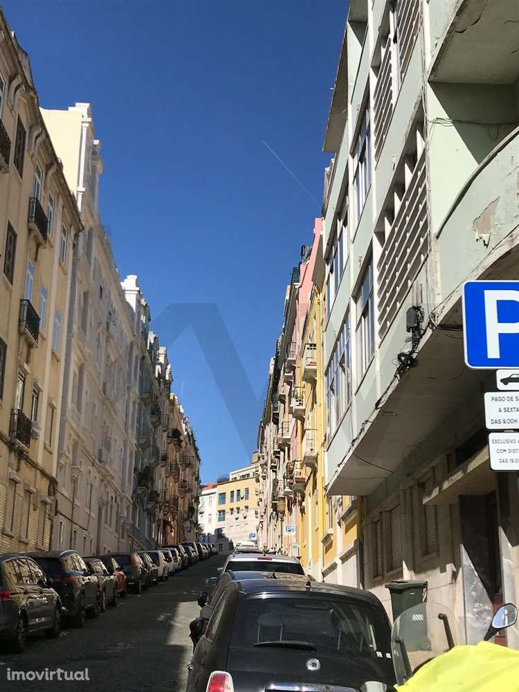 T2 com logradouro, totalmente recuperado, na Lapa - Grande imagem: 2/18