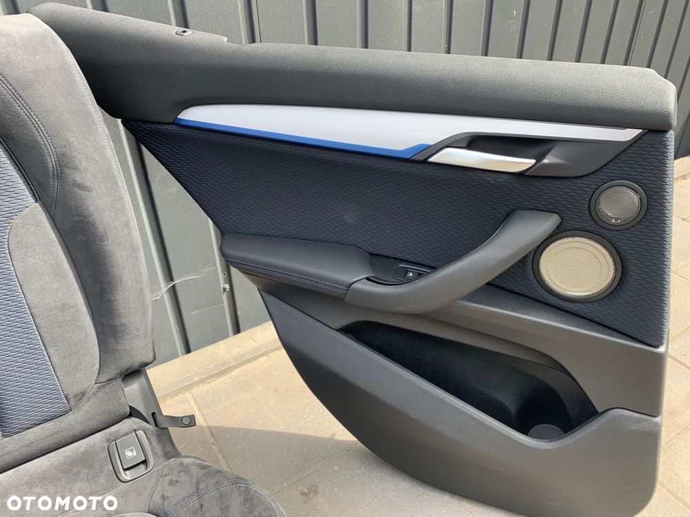 FOTELE TAPICERKA SPORT GRZANE ELEKTRYCZNE ALCANTARA HARMAN BMW X2 F39 - 12