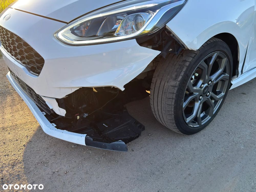 Ford Fiesta 1.0 EcoBoost STart-Stop ST-LINE - 9
