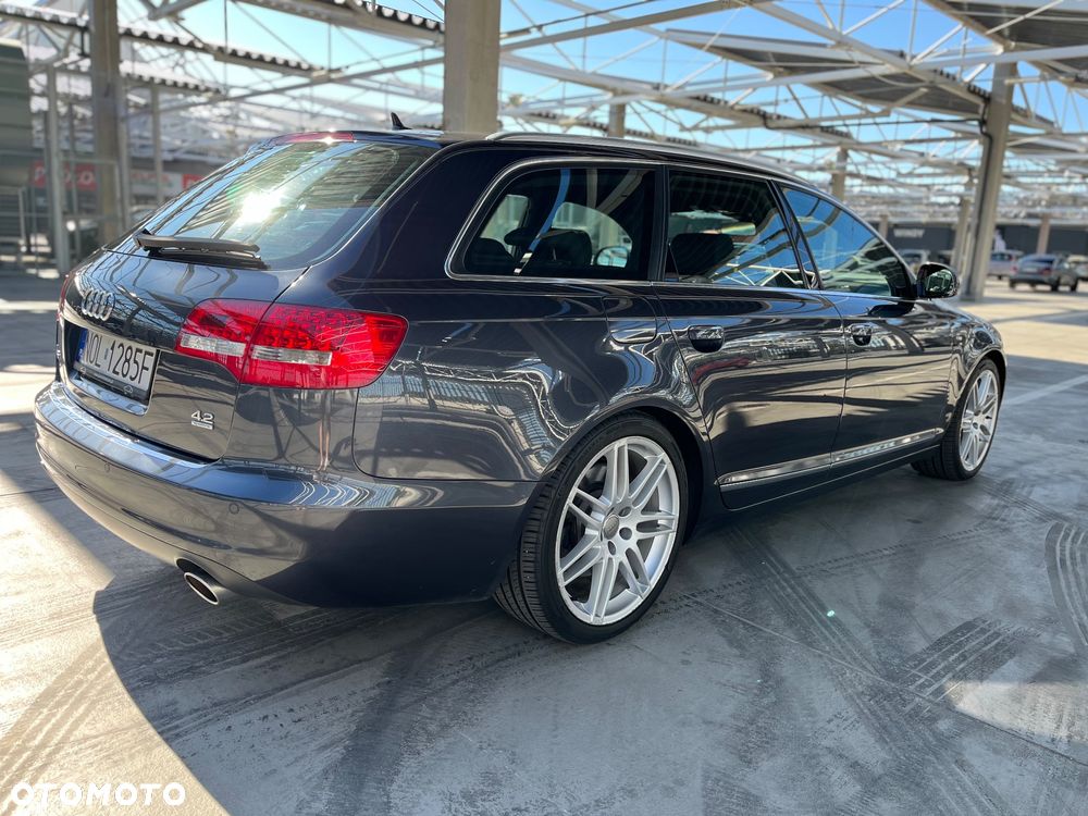 Audi A6 - 6