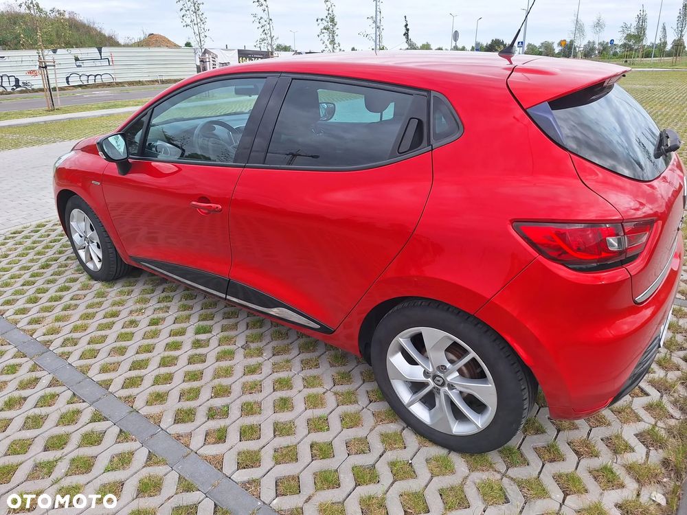 Renault Clio 1.2 16V Limited - 6