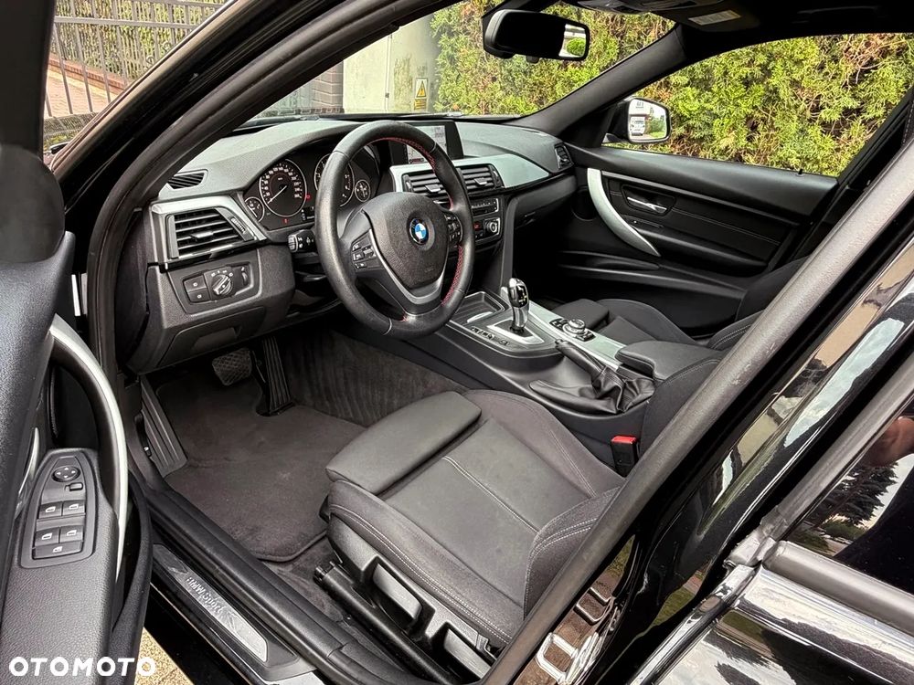 BMW Seria 3 318d Blue Performance Sport Line - 18