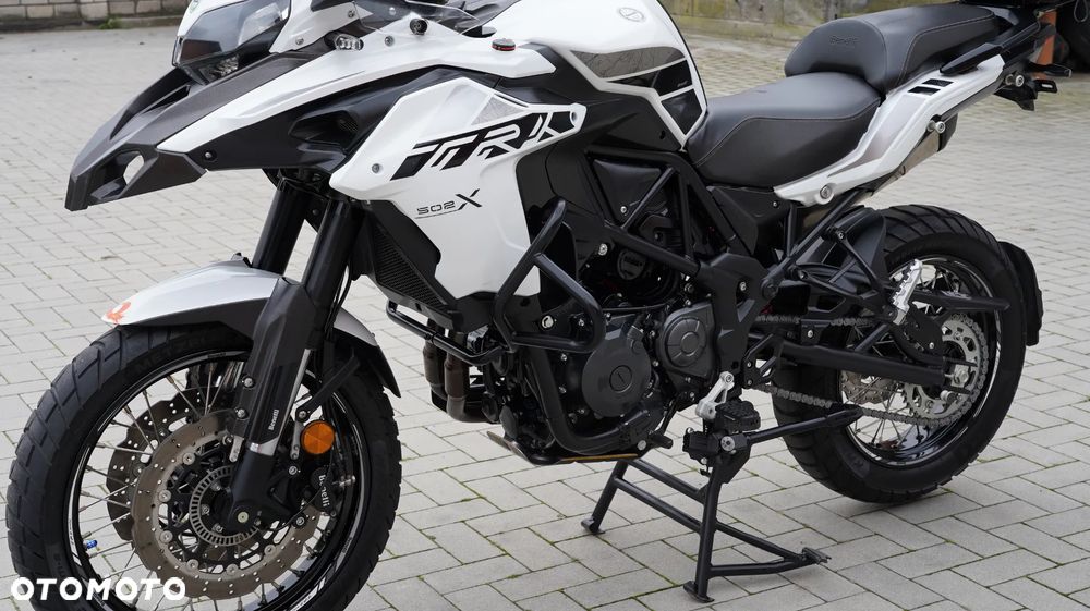 Benelli TRK 502X - 8