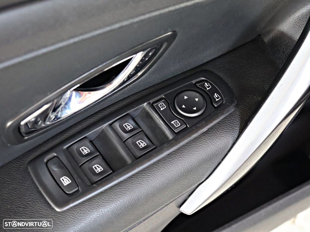 Renault Mégane Sport Tourer 1.5 dCi Confort SS - 29