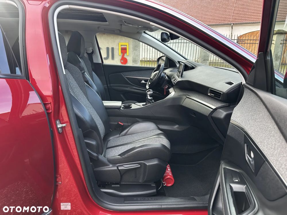 Peugeot 3008 PureTech 130 Stop & Start Allure - 22