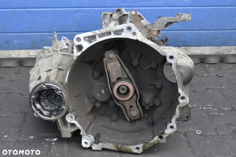 A3 8P LEON II GOLF V 2.0FSI 150KM SKRZYNIA GQP - 1