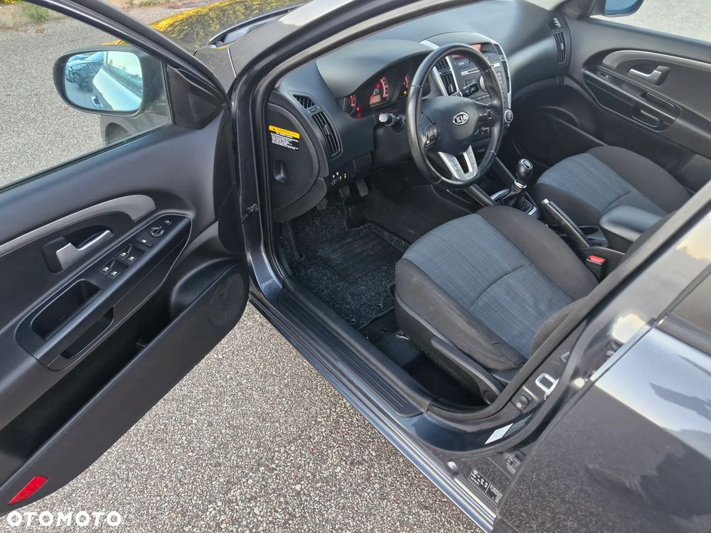 Volkswagen Golf 1.6 Edition - 14