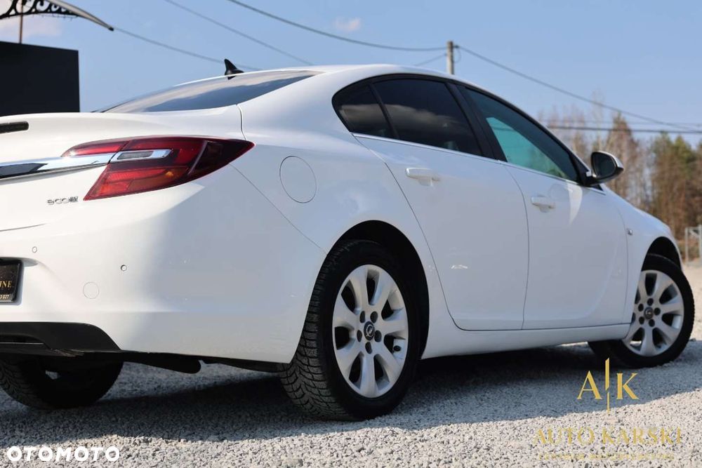Opel Insignia 1.4 T Cosmo S&S - 12