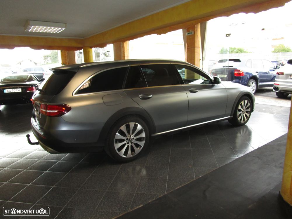 Mercedes-Benz E 220 d 4-Matic All Terrain Avantgarde + - 4