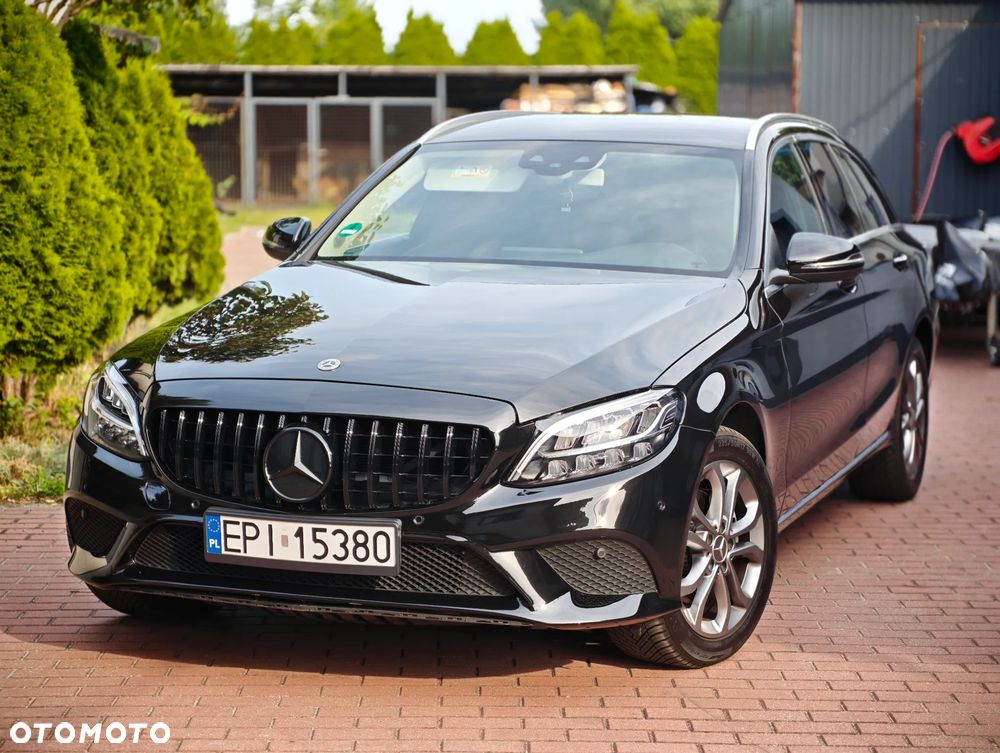 Mercedes-Benz Klasa C 220 d 9G-TRONIC - 31