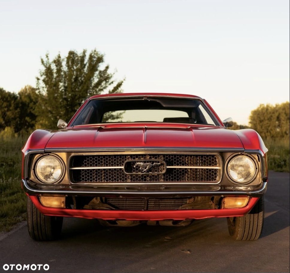 Ford Mustang - 2