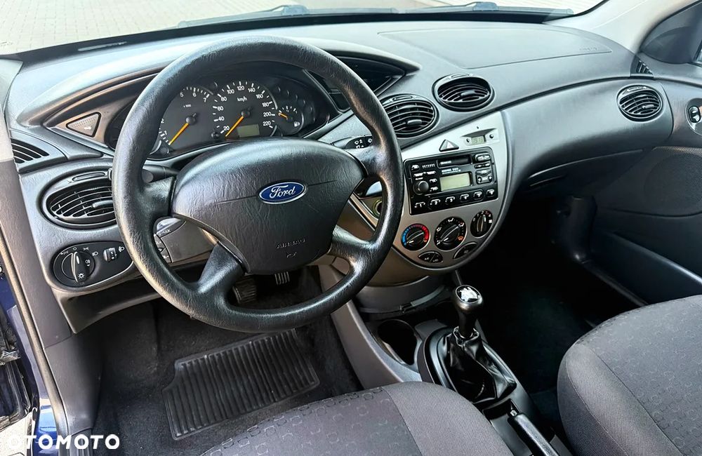 Ford Focus - 14
