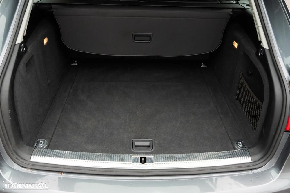 Audi A4 Avant 2.0 TDI Business Line S-line - 53
