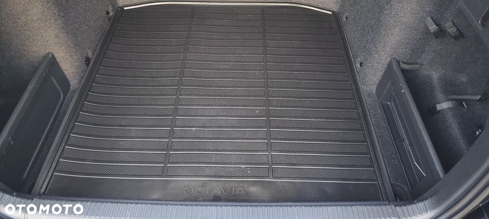Skoda Octavia - 23