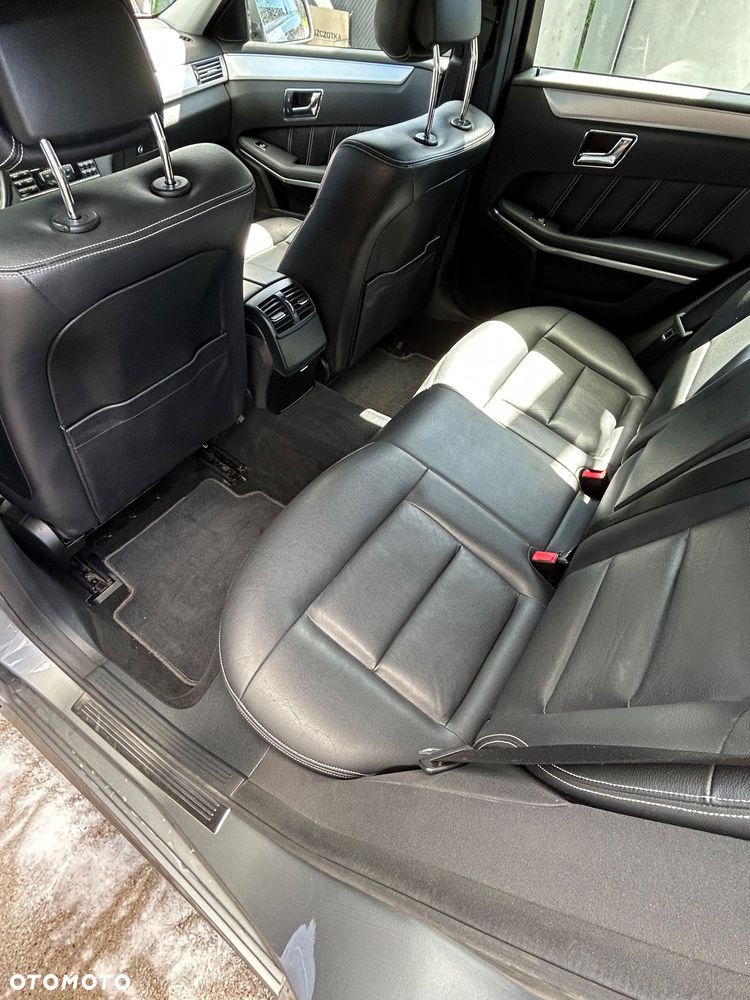 Mercedes-Benz Klasa E 250 CDI DPF 4Matic BlueEFFICIENCY 7G-TRONIC Avantgarde - 10