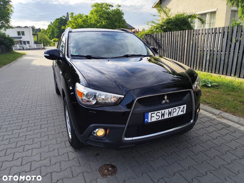 Mitsubishi ASX - 5