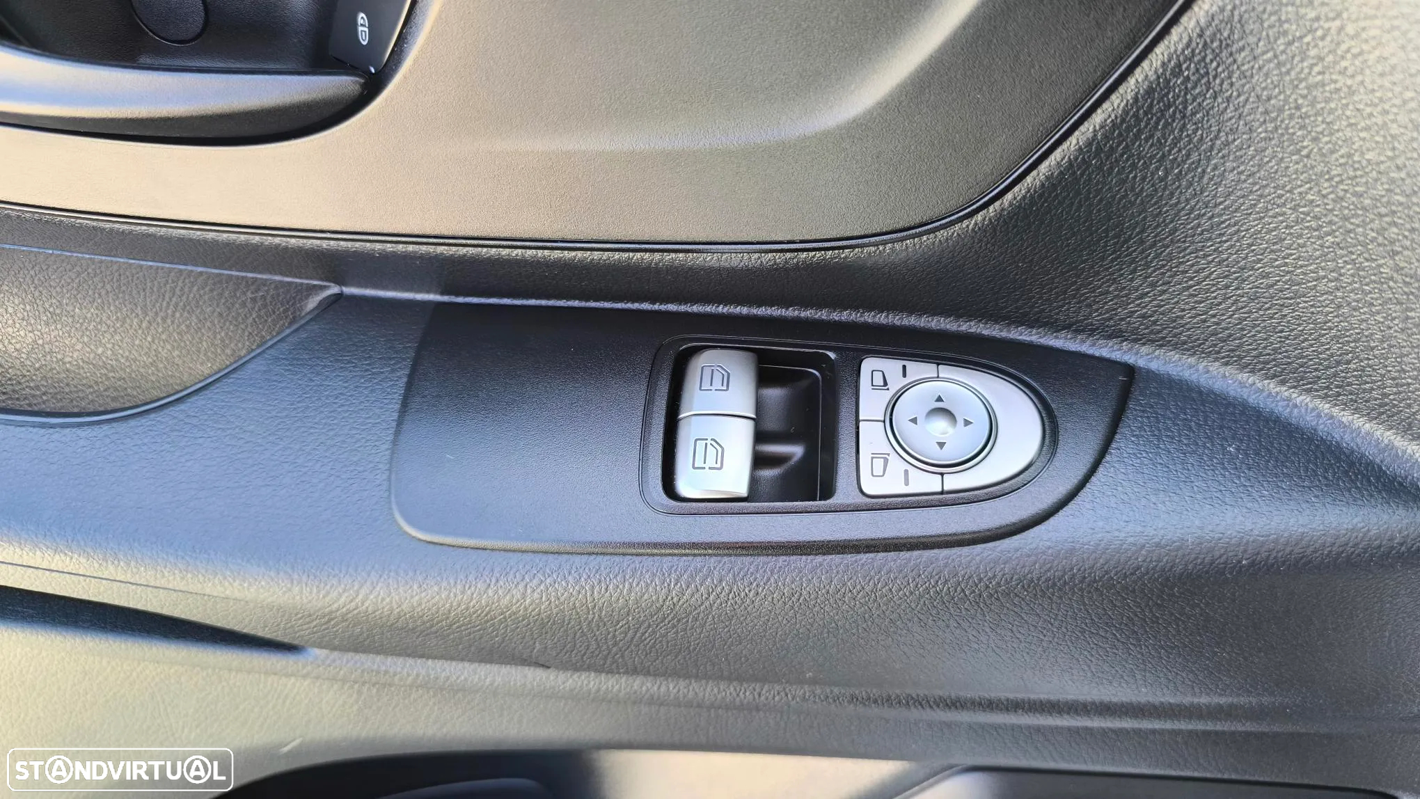 Mercedes-Benz Vito Furgão 116Cdi Standarde Auto - 9