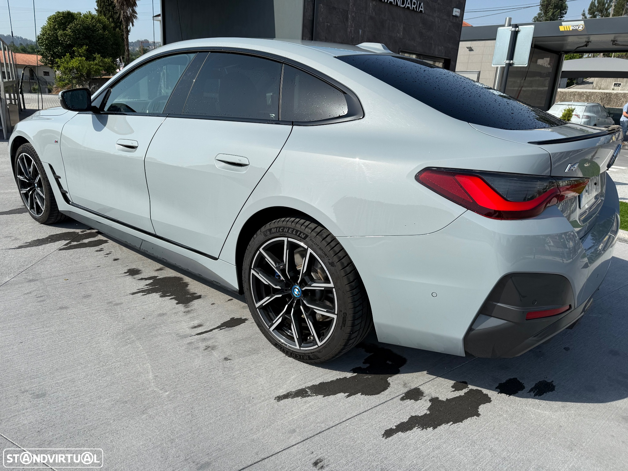 BMW i4 eDrive40 Pack Desportivo M - 4