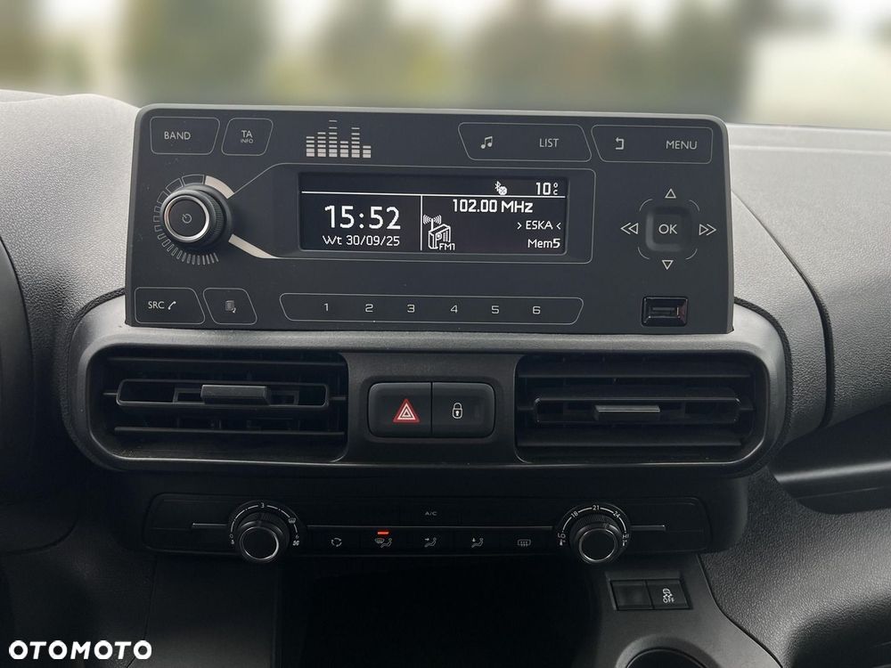 Toyota Proace City Verso 1.5 D-4D Combi - 20