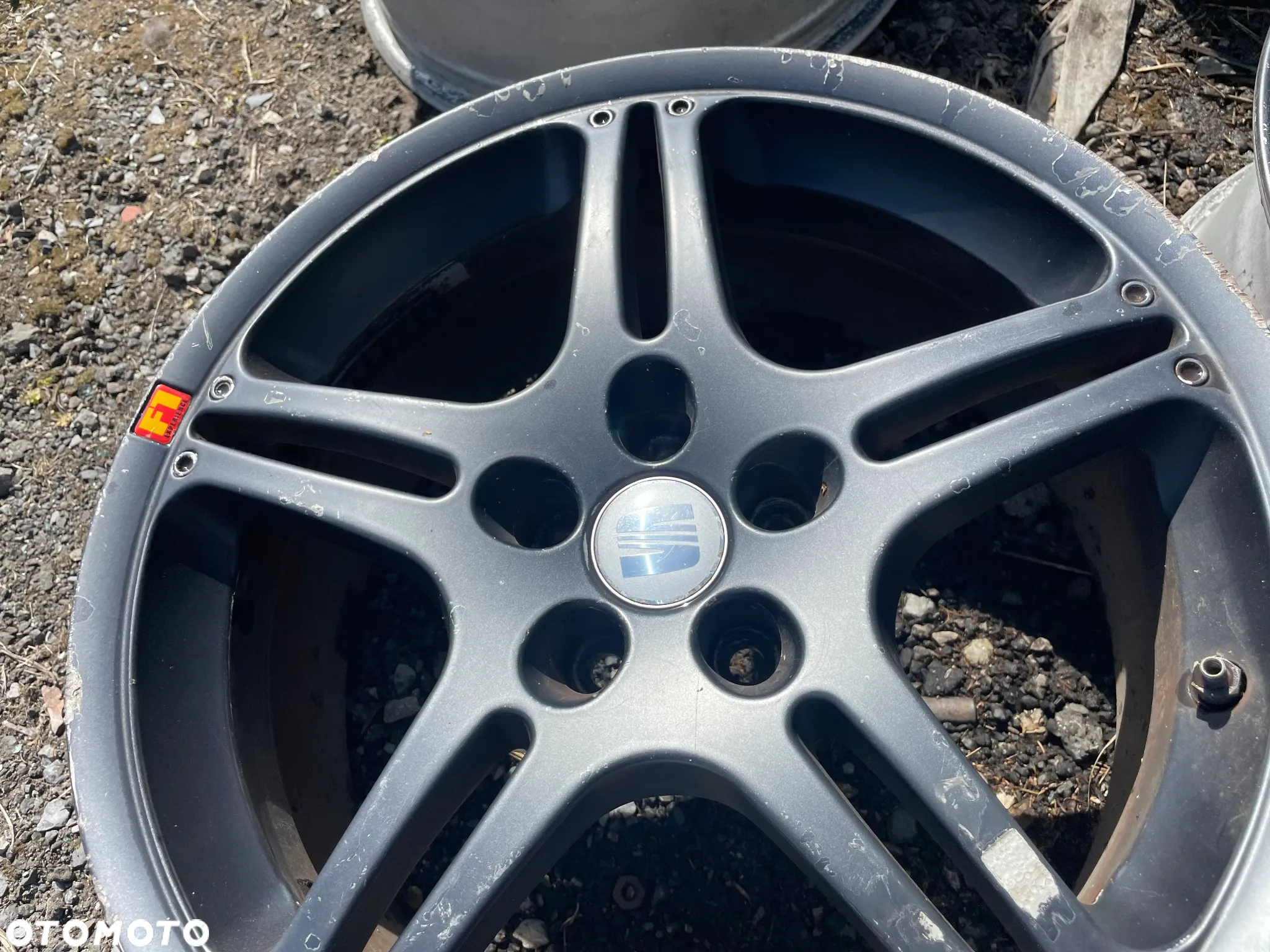 FELGI ALUMINIOWE CZARNE SEAT LEON I TOLEDO II 5X100 17' ET35 - 5