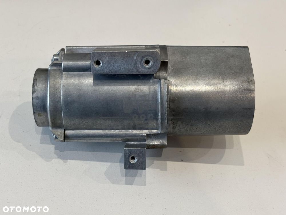 John Deere 6120 Obudowa Trzon R177680 - 1