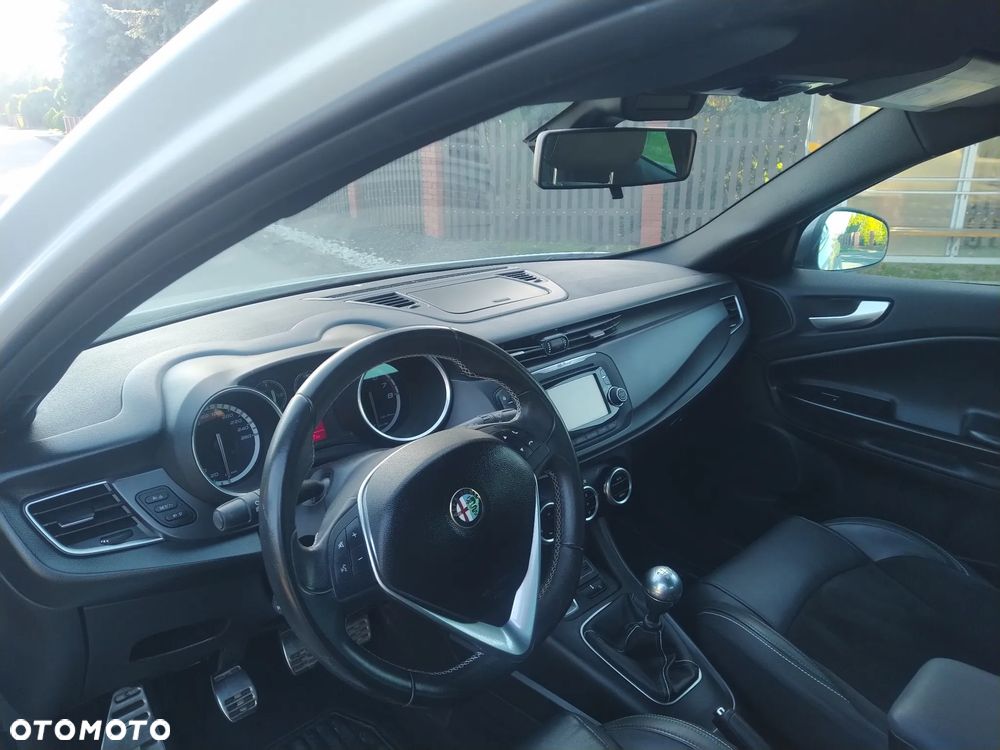 Alfa Romeo Giulietta - 17