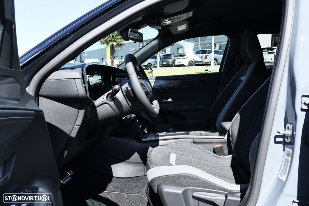 Opel Mokka 1.2 T GS AT - 16