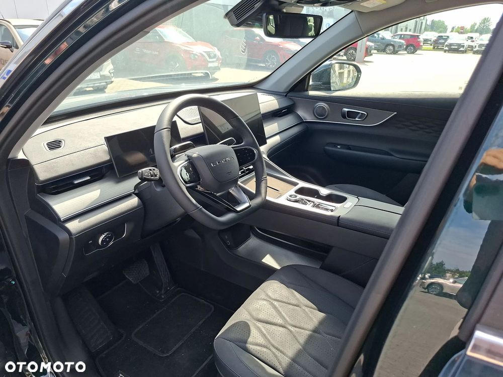 Chery Tiggo 8 1.6 T-GDI Comfort DCT - 22