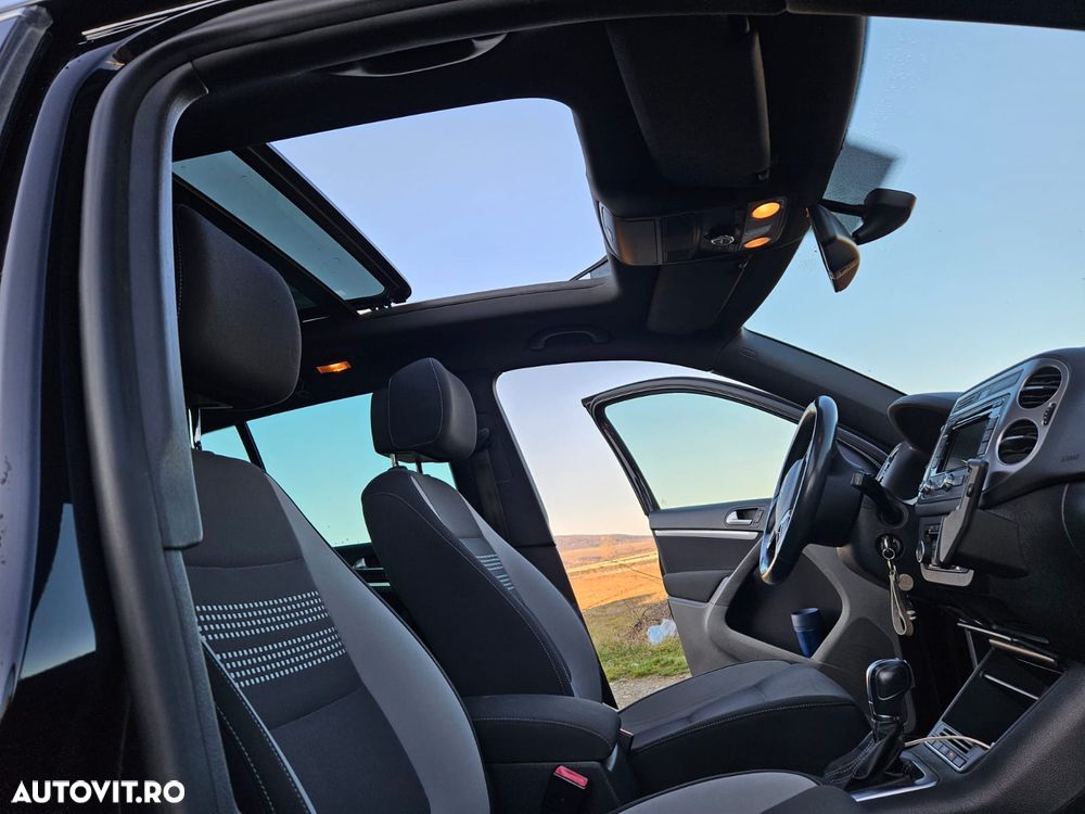 Volkswagen Tiguan 2.0 TDI 4Motion DSG BMT Sport & Style - 17