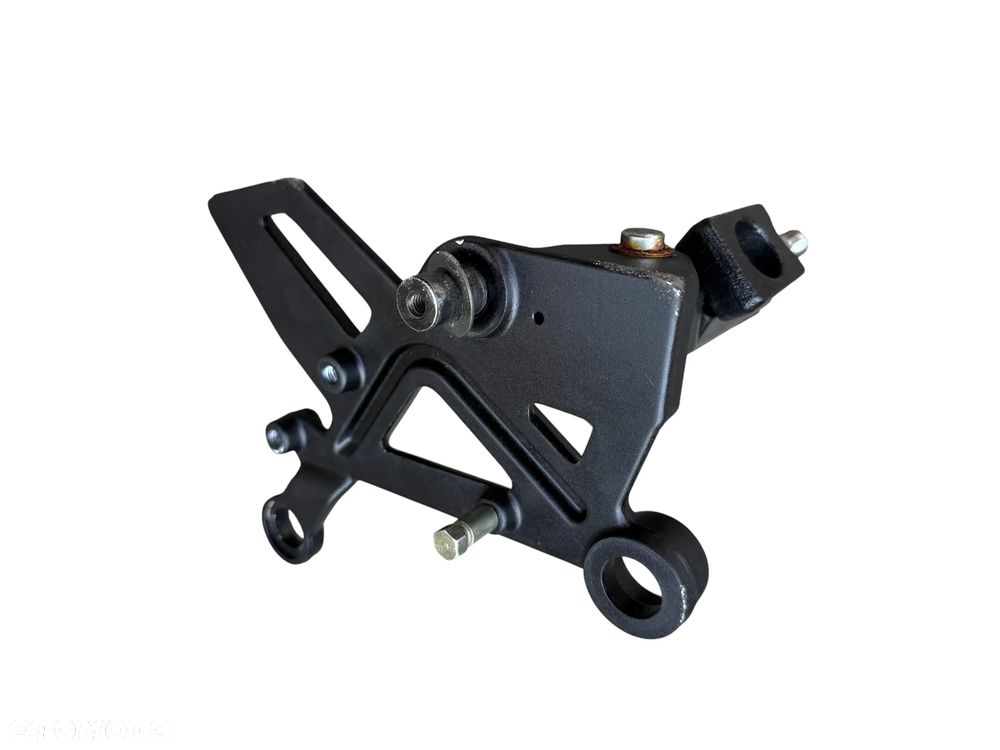 Set podnóżek kierowcy P    CF MOTO  650 GT   20-24R - 5