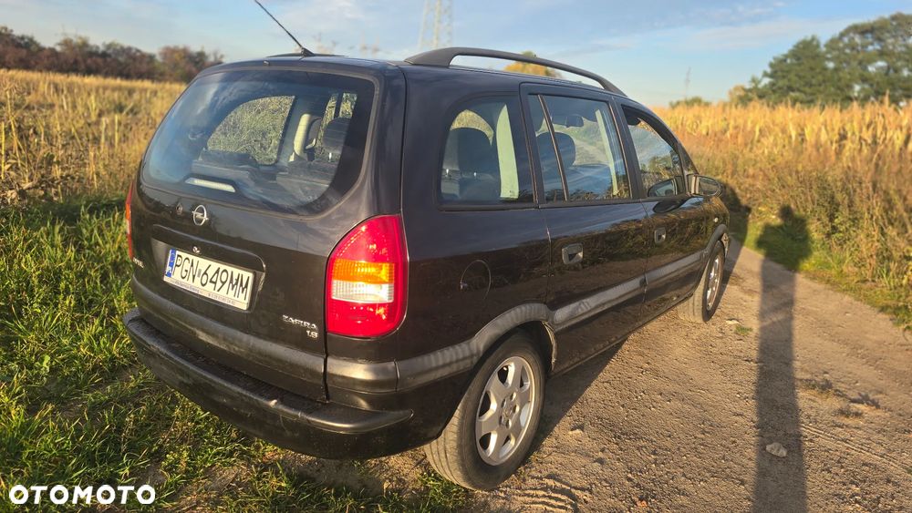 Opel Zafira 2000 photo 3