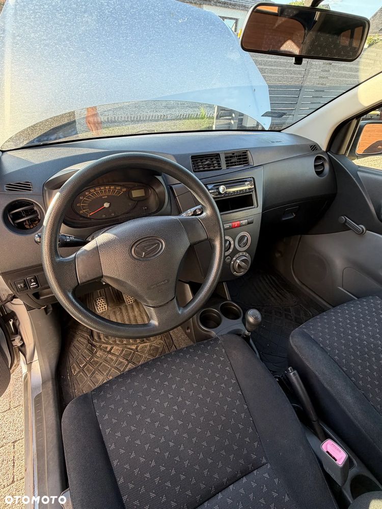 Daihatsu Cuore 1.0 - 5