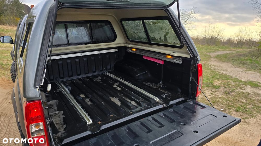 Nissan Frontier - 12