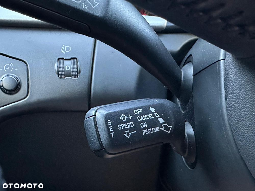 Audi A4 Avant 2.0 TDI - 8