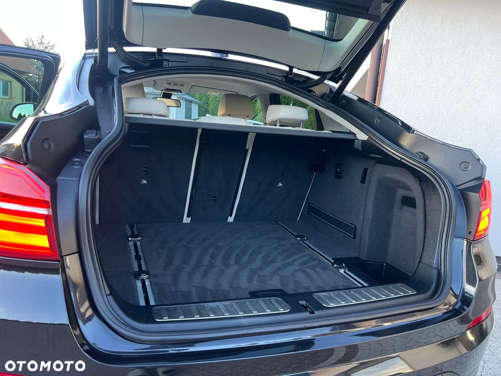 BMW X4 xDrive20d xLine - 25