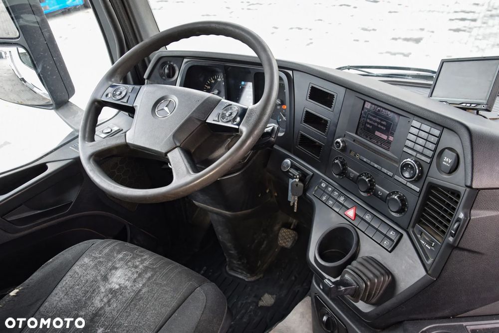 Mercedes-Benz AROCS 3243 / 8x4 / EURO 6 / WYWROTKA / MELLER KIPPER / HYDROBURTA / AUTOMAT / SERWISOWANY / SPROWADZONY - 16