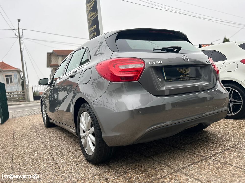 Mercedes-Benz A 180 CDI (BlueEFFICIENCY) Urban - 10