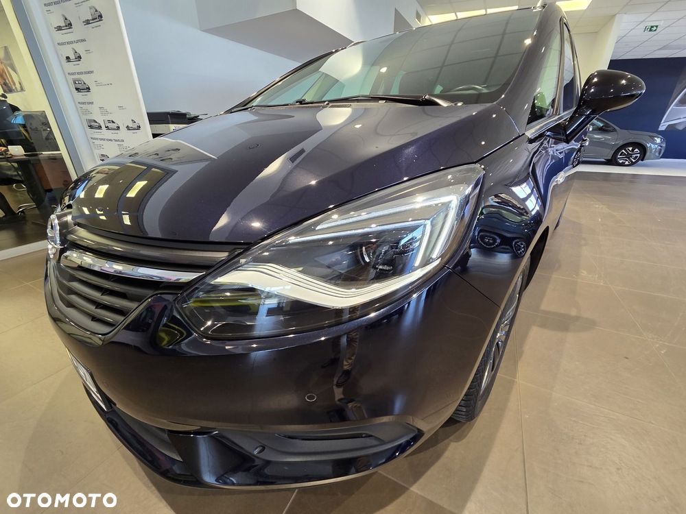 Opel Zafira - 26